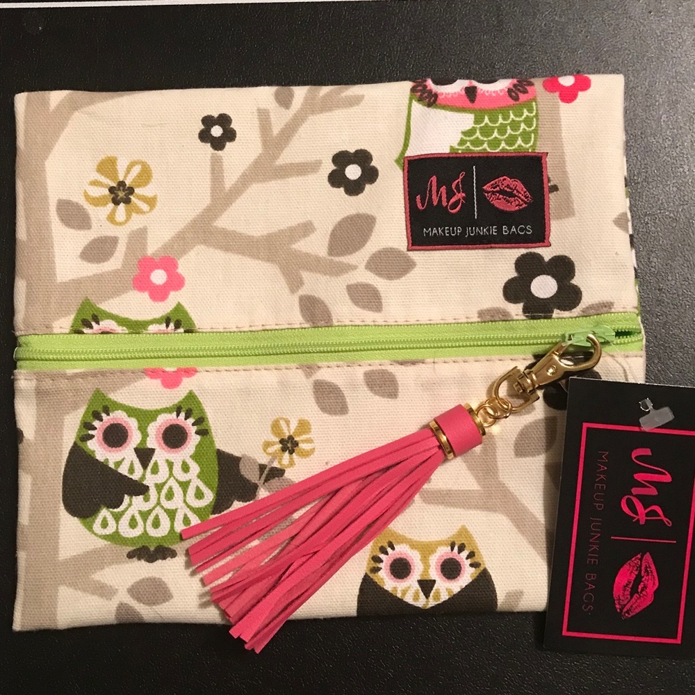Small new with tags makeup junkie bag